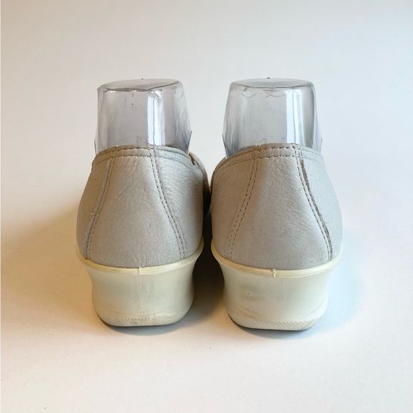 Ecco Grey Men Made Material White Outsole Flats Loafers size EUR 39, US 8.5 - Picture 11 of 14